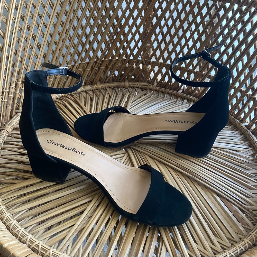 SOLD!!!! City Classified low heels Size 9 Black